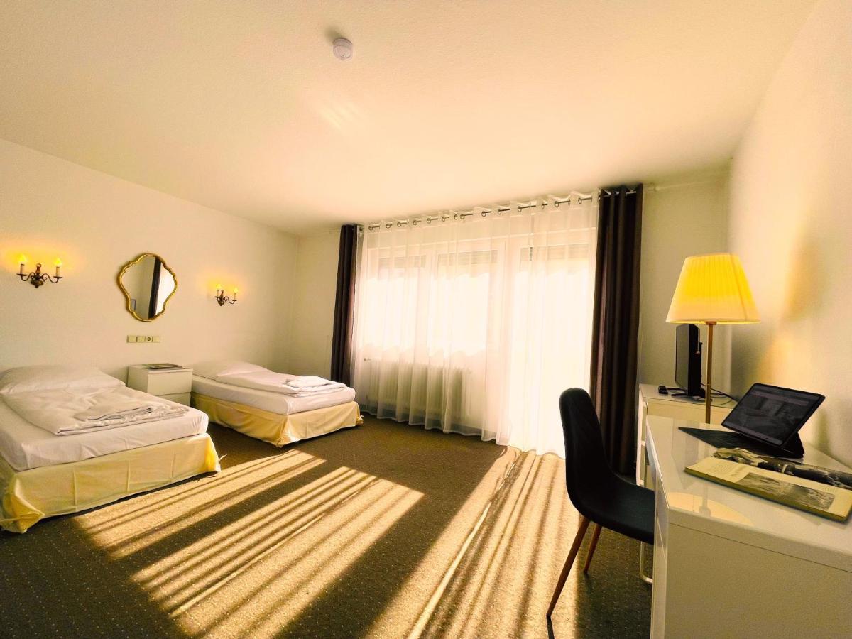מיינץ Hotel Moguntia מראה חיצוני תמונה